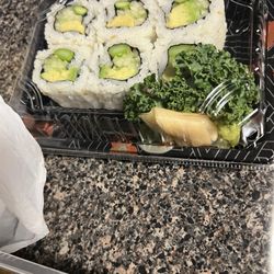 Osaka Japanese Restaurant - Vegetable Roll
