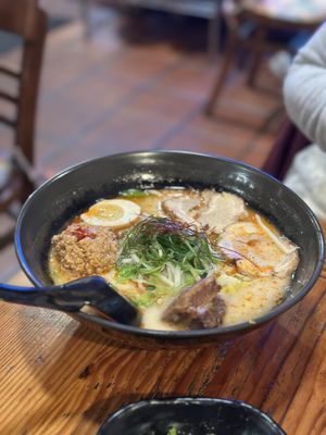 Dohatsuten Ramen & Tapas by null