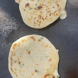 Pupuseria El Changarrito Salvadoreño - Ricas pupusas