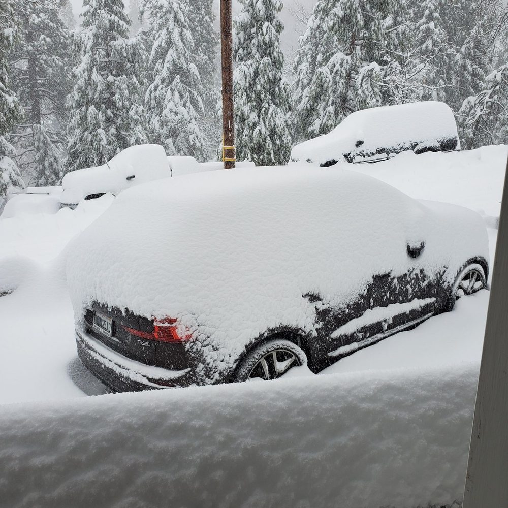 Veterans Towing - Our car stuck in snow. - Towing Near Me - Fullerton, California Veterans Towing - Our car stuck in snow. - Towing Near Me - Fullerton, California