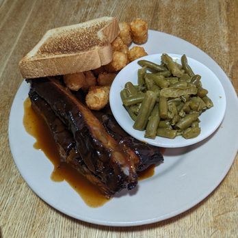 Hickory Pit Bar-B-Que - rib plate - Barbeque Near Me - Chattanooga, Tennessee
