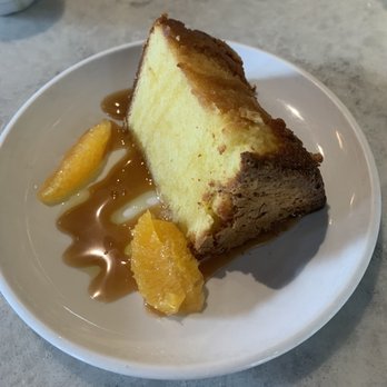 Fete - Olive oil cake - New American Near Me - Honolulu, Hawaii