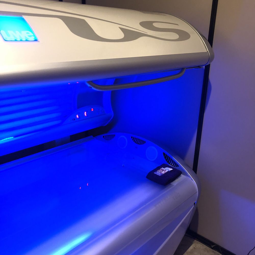Totally Tan - Tanning Bed - Spray Tanning Near Me - Woodbury, Minnesota Totally Tan - Tanning Bed - Spray Tanning Near Me - Woodbury, Minnesota
