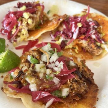 Shaka Tacoz - Spicy pork taco and Ono taco - Mexican Near Me - Captain Cook, Hawaii