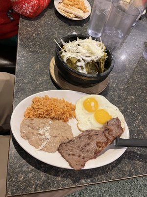 El Tejaban Mexican Grill by null