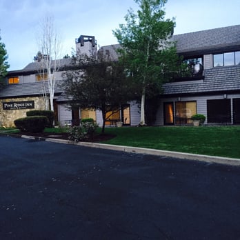 Pine Ridge Inn - Such a beautiful hotel - Hotels Near Me - Bend, Oregon