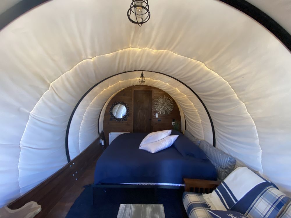 ISINGLASS ESTATE 28 Photos 16241 W 381st St, LaCygne, Kansas Wine