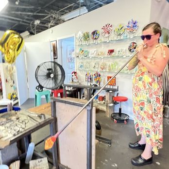 The Glass Ceiling - Hot shop and shop owner!! - Glass Blowing Near Me - Richmond, Virginia