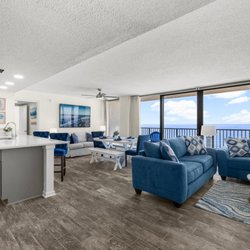 The Sandpiper Beacon Beach Resort