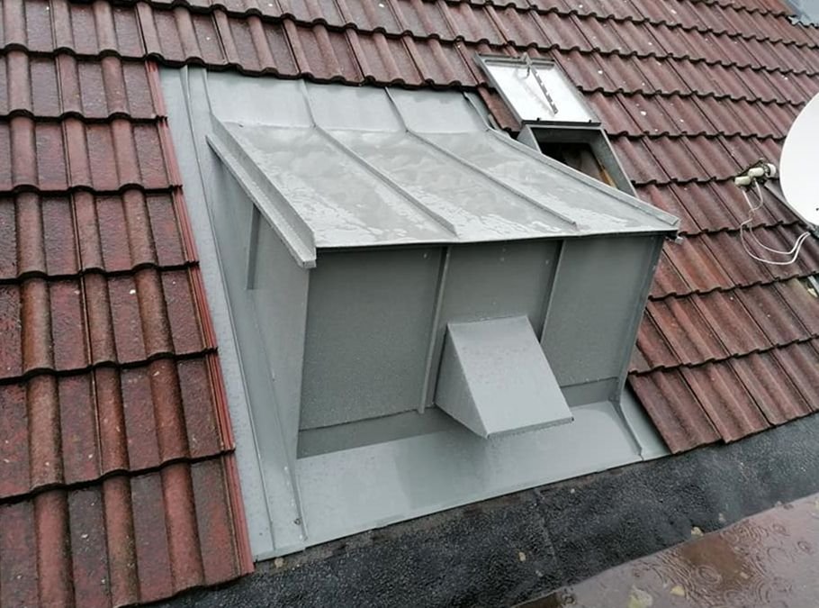 Slide of Santa Anita Roofing