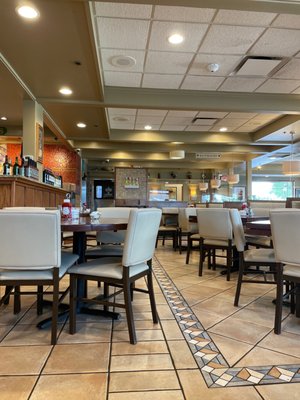 Simon's Restaurant by null