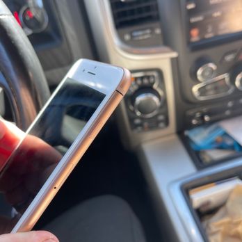 uBreakiFix by Asurion - Cracked case after replacement - Electronics Repair Near Me - Glendale, Arizona uBreakiFix by Asurion - Cracked case after replacement - Electronics Repair Near Me - Glendale, Arizona