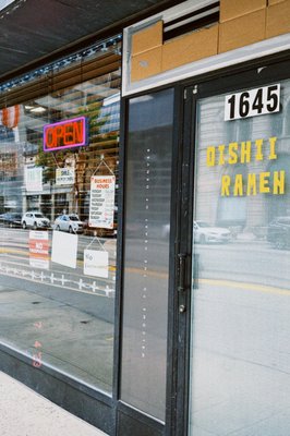 Oishii ramen by null