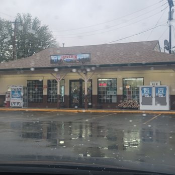 Maverik Adventure's First Stop - a gas station in the rain - Convenience Stores Near Me - Mountain Home, Idaho Maverik Adventure's First Stop - a gas station in the rain - Convenience Stores Near Me - Mountain Home, Idaho
