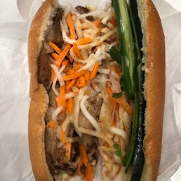 BBQ chicken banh mi BBQ chicken banh mi