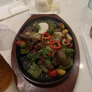 Lantern House Kitchen & Bar - Shaking Beef - Asian Fusion Near Me - Reston, Virginia