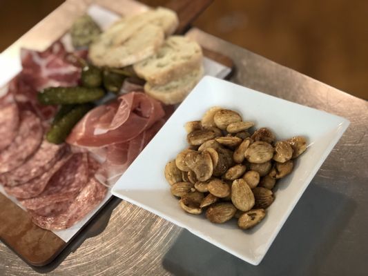 Vino Volo by null