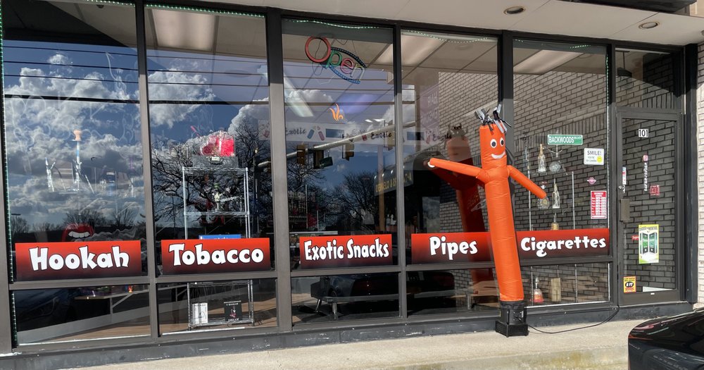 NEW ENGLAND SMOKE SHOP Updated August 2024 101 W Natick Rd, Warwick