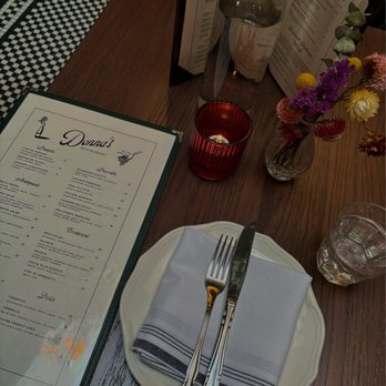 Donna's - Italian Near Me - Los Angeles, California