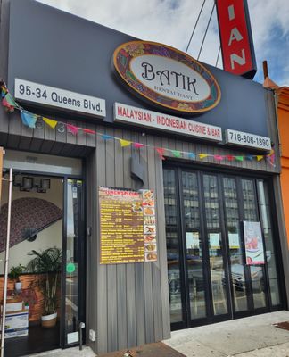 Batik Malaysian Indonesian Cuisine & Bar by null