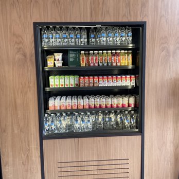 Starbucks - Coffee & Tea Near Me - Santa Barbara, California