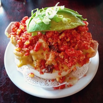 The Attic - mac and cheetos with cayenne candied bacon and avocado - Breakfast & Brunch Near Me - Long Beach, California