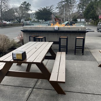 Public Coast Brewing - Outside fire - American Near Me - Cannon Beach, Oregon Public Coast Brewing - Outside fire - American Near Me - Cannon Beach, Oregon