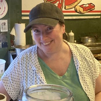 Di Fara Pizza - Pizza Near Me - Brooklyn, New York Di Fara Pizza - Pizza Near Me - Brooklyn, New York