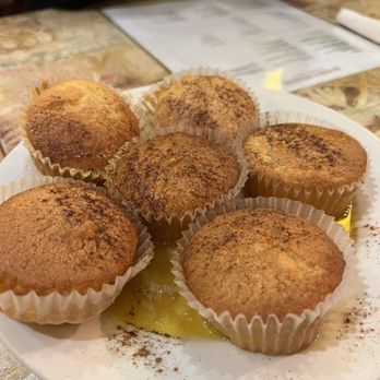 Carolina Kitchen Bar & Grill - Corn bread - Soul Food Near Me - Hyattsville, Maryland