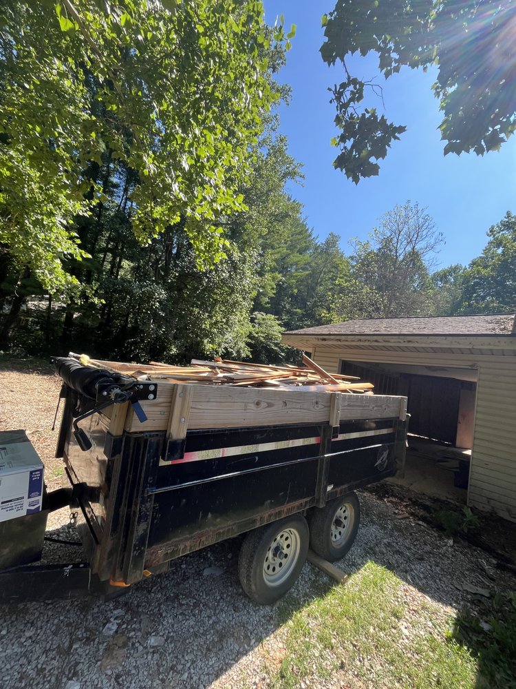 Murphy’s Estate-Housing Cleanouts