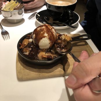 Spot Dessert Bar - Cookie Monster - Desserts Near Me - Flushing, New York Spot Dessert Bar - Cookie Monster - Desserts Near Me - Flushing, New York