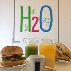 H2O Chillout Bar Cafe - Comida