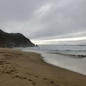 Gray Whale Cove State Beach - Beaches Near Me - Half Moon Bay, California