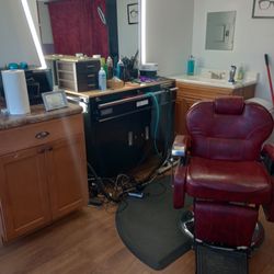 Brodericks Barber Shop