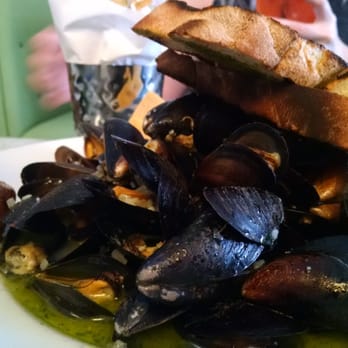 Avocado Grill - Mussels in garlic butter sauce - Tapas/Small Plates Near Me - West Palm Beach, Florida Avocado Grill - Mussels in garlic butter sauce - Tapas/Small Plates Near Me - West Palm Beach, Florida