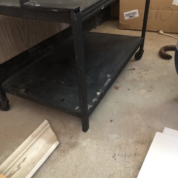 Los Flores Movers - Missing wheel - Movers Near Me - Houston, Texas Los Flores Movers - Missing wheel - Movers Near Me - Houston, Texas