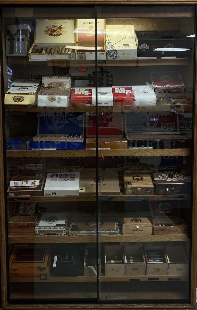 ALABAMA COUSHATTA SMOKE SHOPS Updated August 2024 14 Reviews