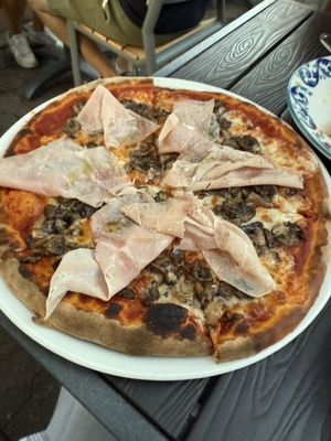 Pizzeria Cardamomo by null