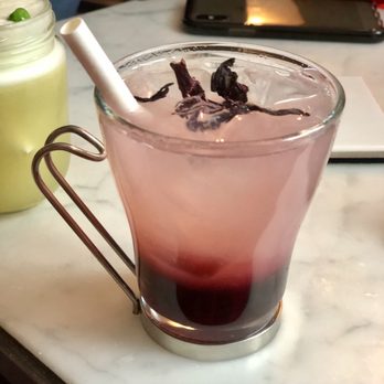 Lavomatic - Oú ESt Charlie - my fav! - Cocktail Bars Near Me - Paris, 75