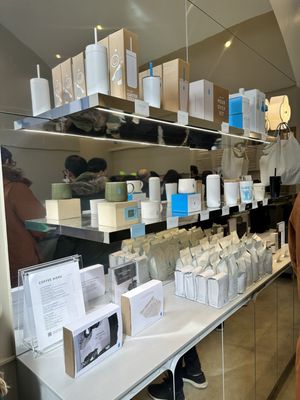 Blue Bottle Coffee by null