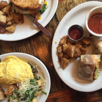 Fig Tree Cafe - Omelette, burrito and egg sandwich for the win - Breakfast & Brunch Near Me - San Diego, California Fig Tree Cafe - Omelette, burrito and egg sandwich for the win - Breakfast & Brunch Near Me - San Diego, California