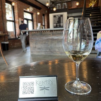 Kontos Cellars - Interior - Wine Tasting Room Near Me - Walla Walla, Washington