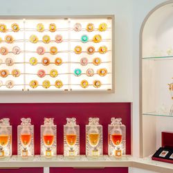 Parfums Caron - Boutique Parfums Caron 23 rue François 1er Paris