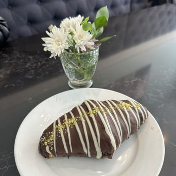 Verzenay - Desserts Near Me - Chicago, Illinois Verzenay - Desserts Near Me - Chicago, Illinois