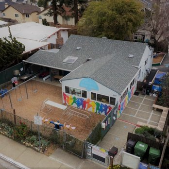 Castro Valley Parent Nursery School - Aerial photo of the front yard. - Elementary Schools Near Me - Castro Valley, California Castro Valley Parent Nursery School - Aerial photo of the front yard. - Elementary Schools Near Me - Castro Valley, California