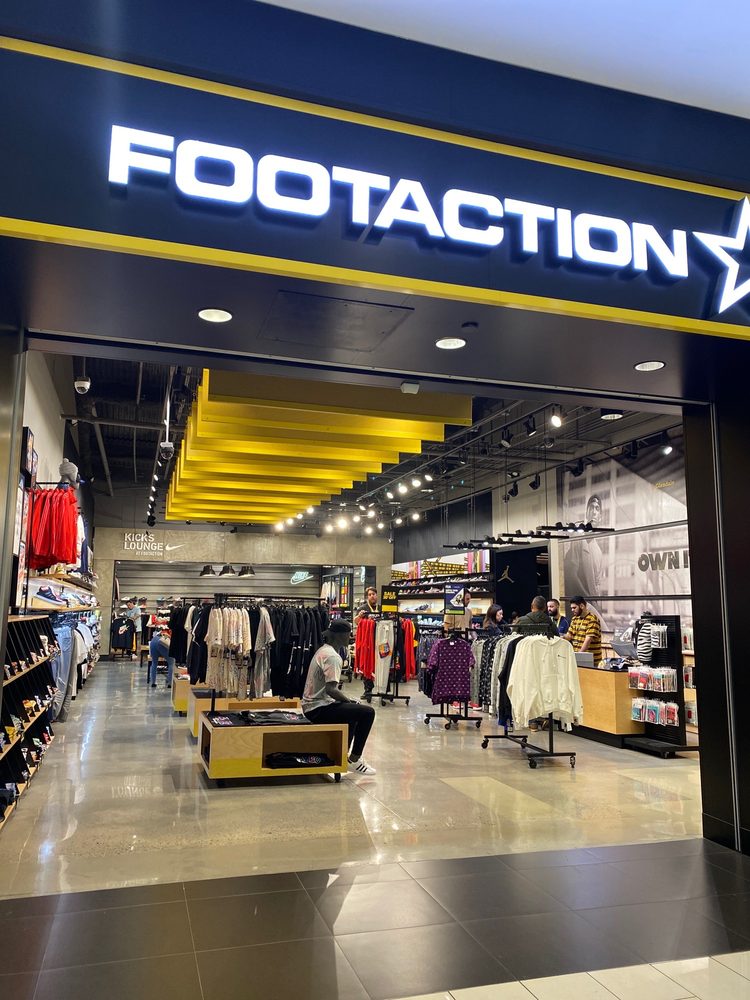 FOOTACTION USA 22 Reviews 2160 Glendale Galleria, Glendale