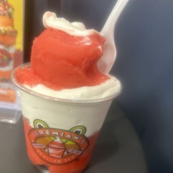 Jeremiah's Italian Ice - Strawberry Small Italian Ice and Small Vanilla Ice Cream - Desserts Near Me - Decatur, Georgia