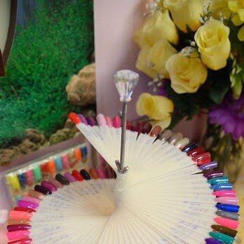 Star Nail Spa - Shellac colour - Nail Salons Near Me - Toronto, Ontario