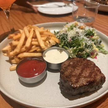 Cactus Club Cafe - Steak frites - New American Near Me - Miami, Florida