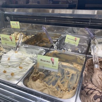 Mannà Gelats - Ice Cream & Frozen Yogurt Near Me - Barcelona, B Mannà Gelats - Ice Cream & Frozen Yogurt Near Me - Barcelona, B